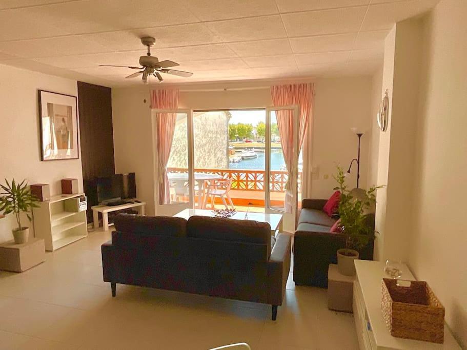 Lindo Apartamento Con Vistas Al Puerto Mistral إمبوريابرافا المظهر الخارجي الصورة
